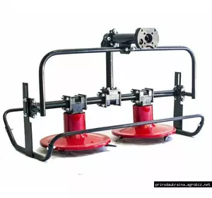 Сінокосарка роторна КР-02 під ВОМ карданного типу Сінокосарка роторна КР-02 під ВОМ карданного типу