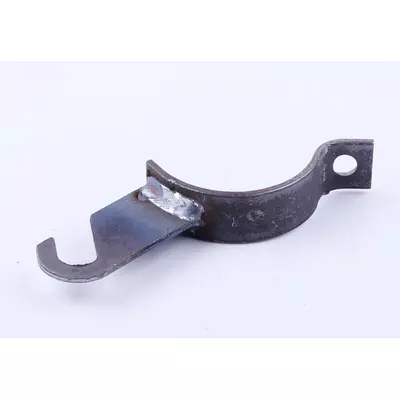 Кронштейн чехла приводного переднего вала DongFeng 240/244