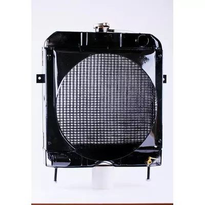 Радиатор охлаждения ТАТА DongFeng 244/240 410х470х165 мм