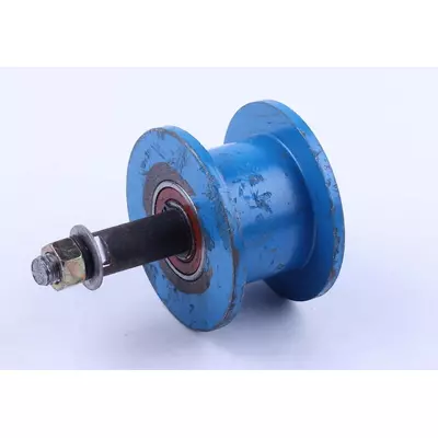 Ролик натяжителя ремня